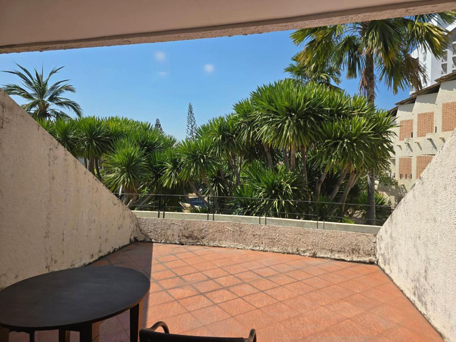 Hotel Tropicana Pattaja Kültér fotó