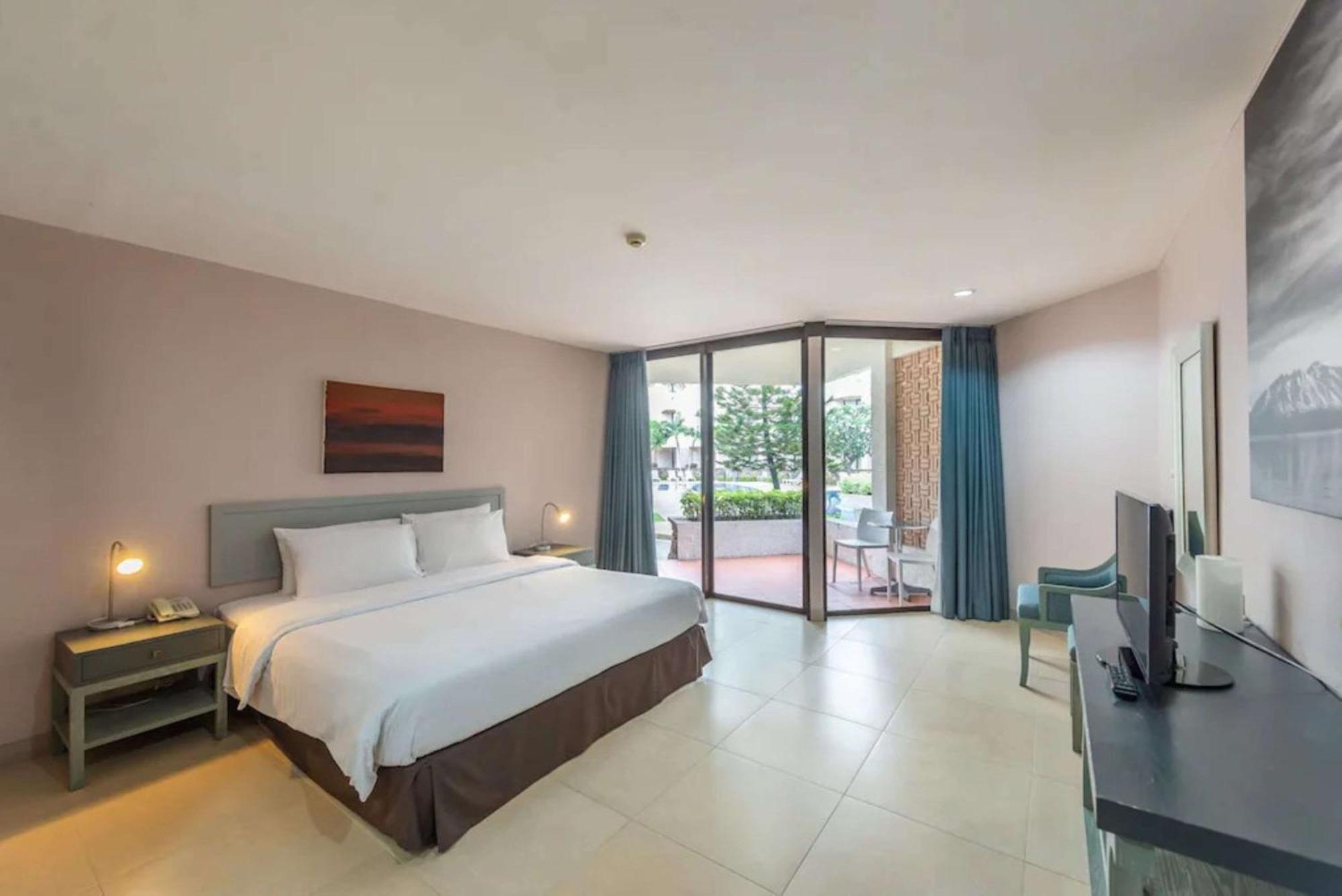 Hotel Tropicana Pattaja Kültér fotó
